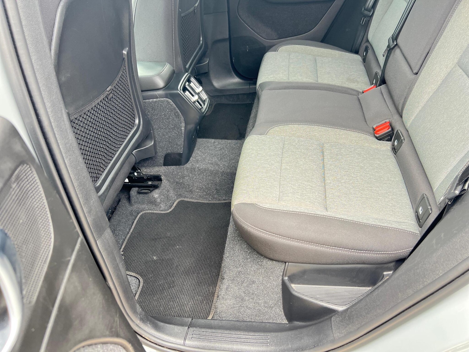 Used Volvo XC40 2024 for sale - 77839100: Photo 21