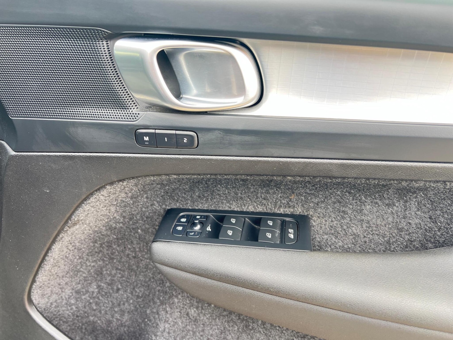 Used Volvo XC40 2024 for sale - 77839100: Photo 23