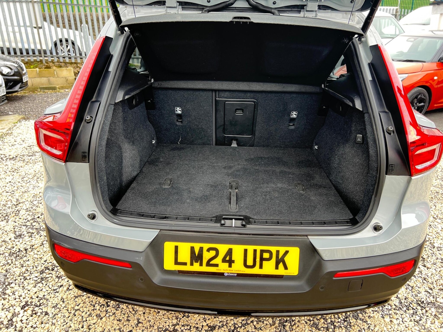 Used Volvo XC40 2024 for sale - 77839100: Photo 49