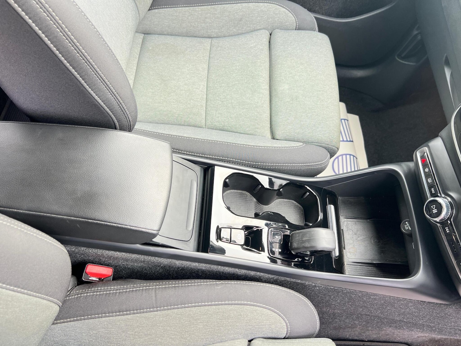 Used Volvo XC40 2024 for sale - 77839100: Photo 58