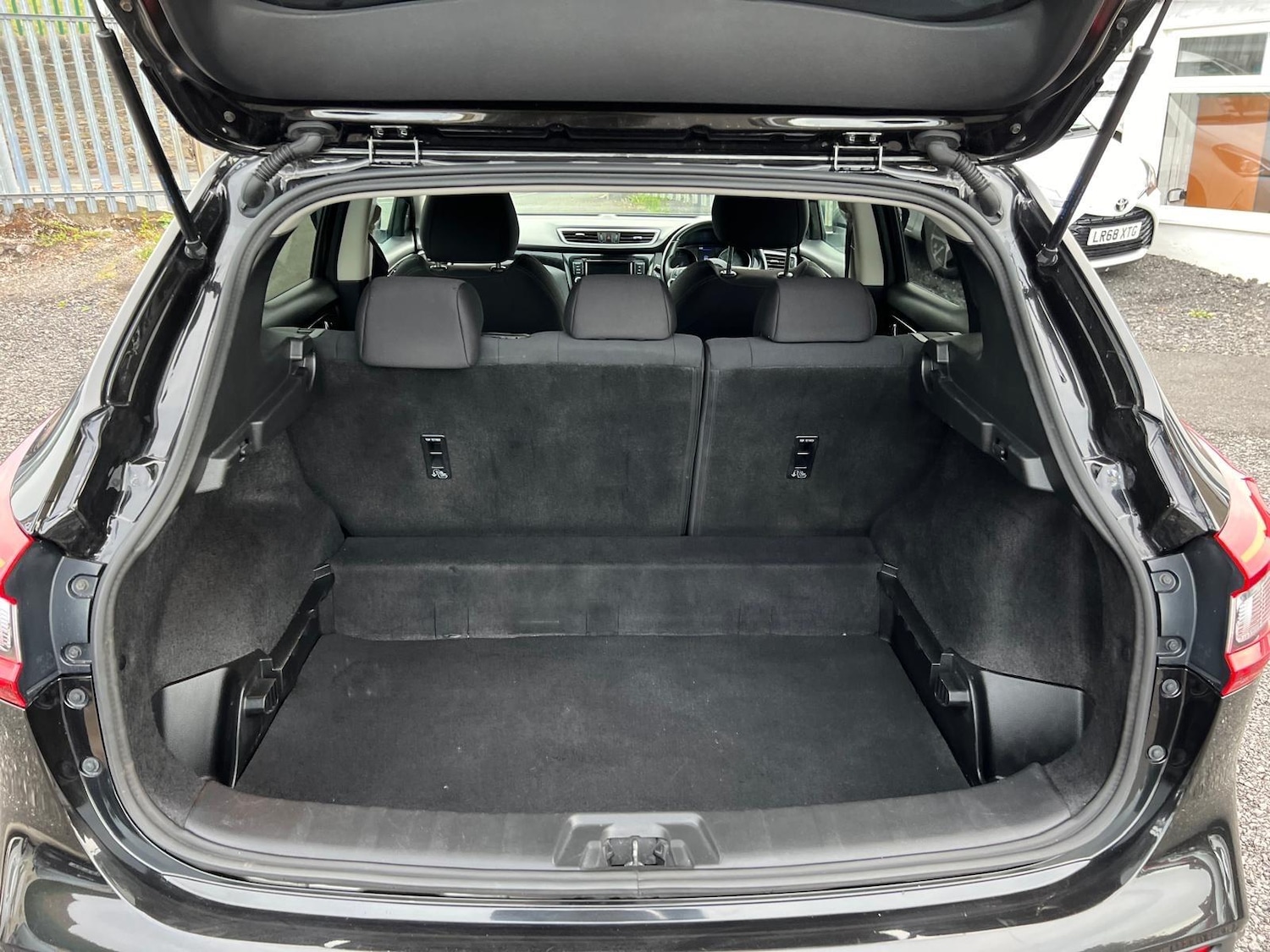 Used Nissan Qashqai 2020 for sale - 76528098: Photo 30