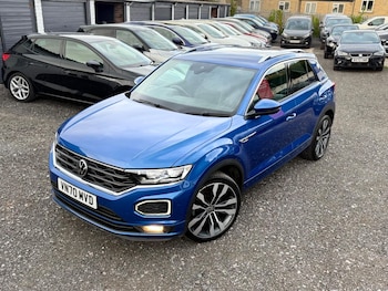 Used Volkswagen T-Roc 2020 for sale - 75741375: Photo