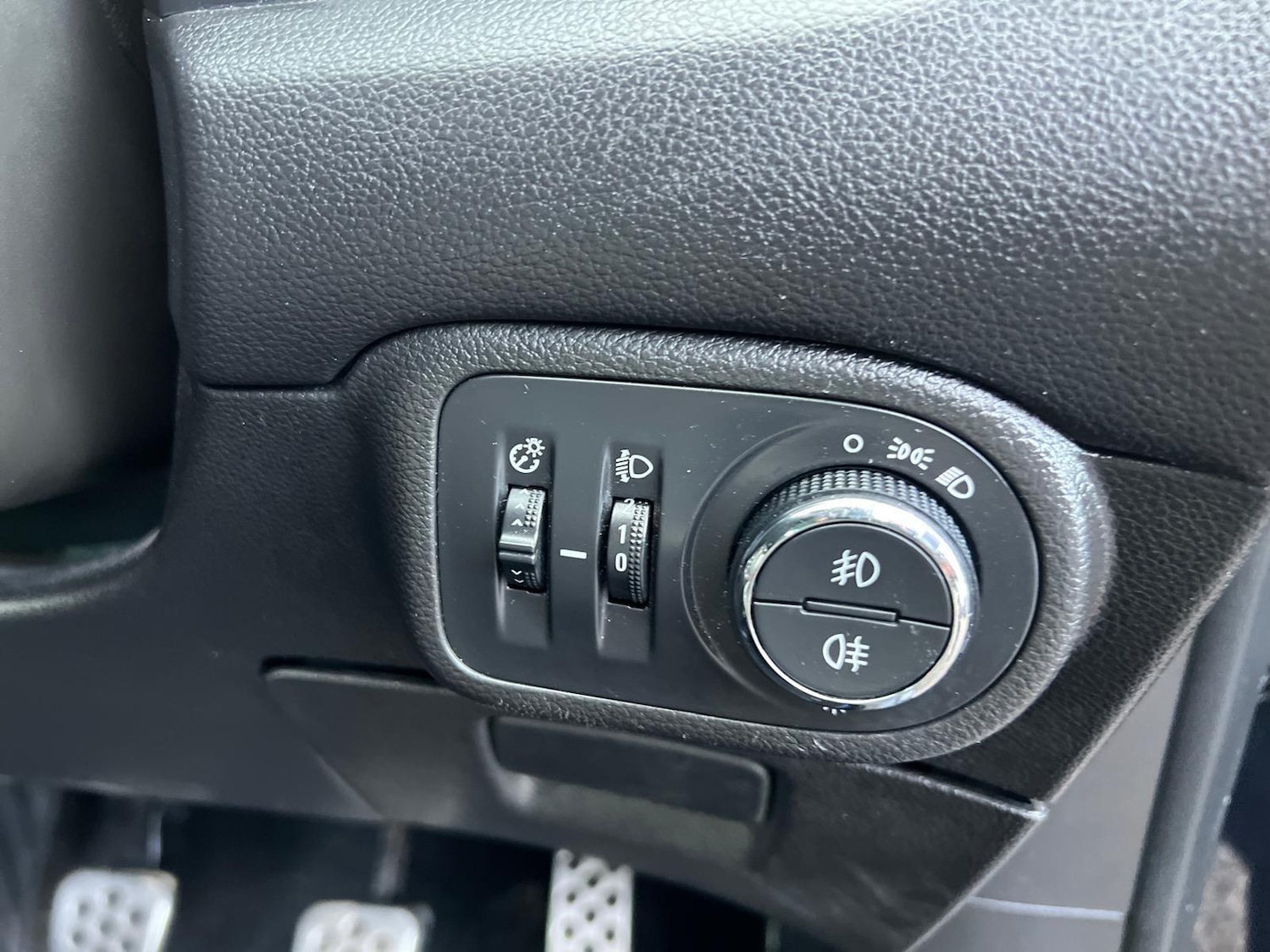 Used Vauxhall Zafira 2018 for sale - 77237949: Photo 19