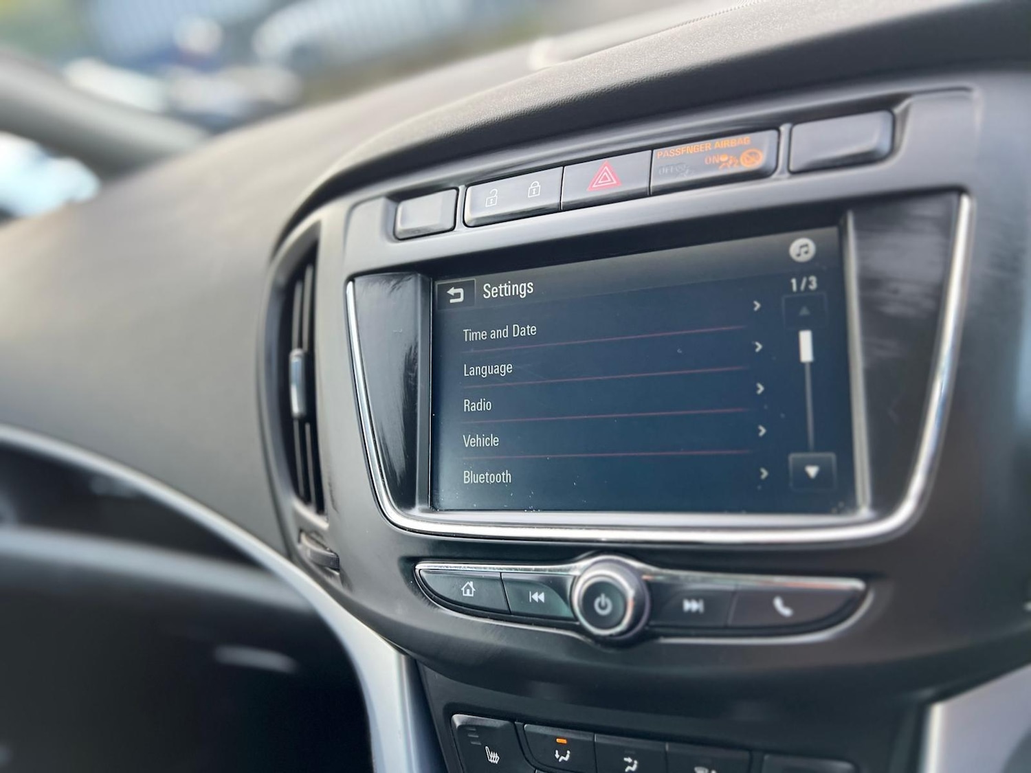 Used Vauxhall Zafira 2018 for sale - 77237949: Photo 34