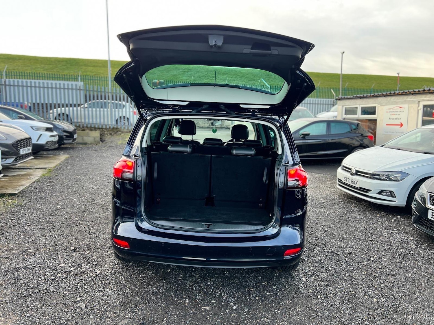 Used Vauxhall Zafira 2018 for sale - 77237949: Photo 43