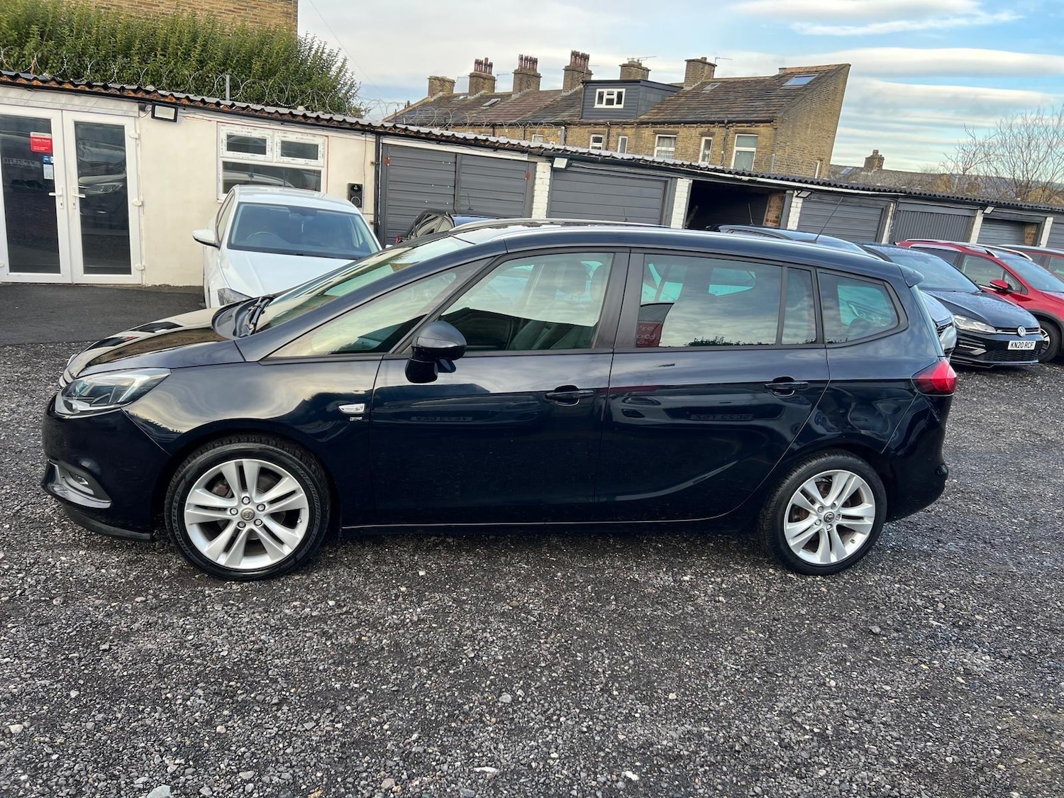 Used Vauxhall Zafira 2018 for sale - 77237949: Photo 5