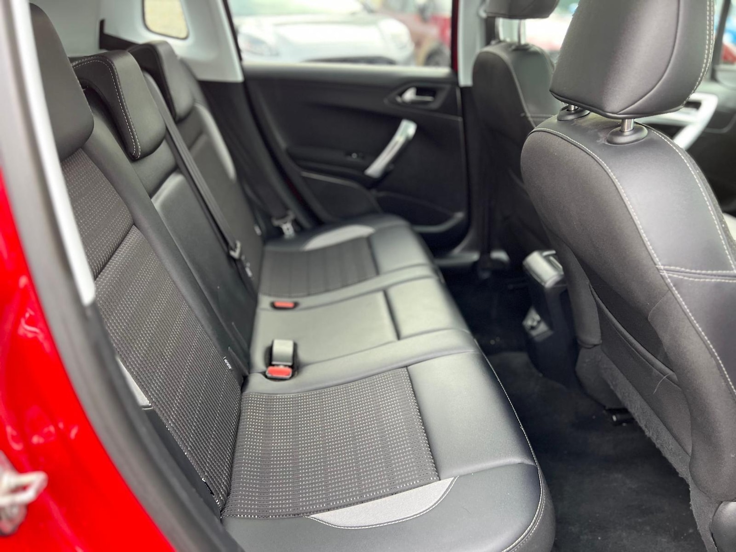 Used Peugeot 2008 2019 for sale - 76994542: Photo 14