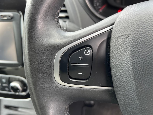 Used Renault Captur 2018 for sale - 75310820: Photo 16