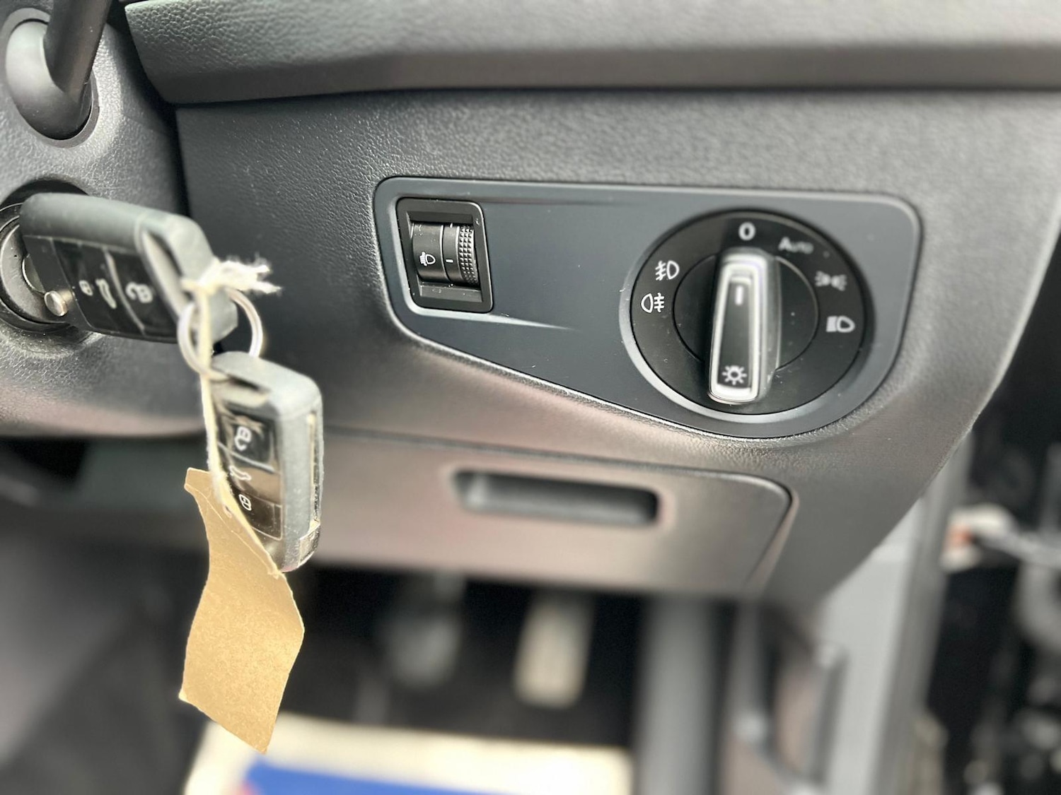 Used Volkswagen Tiguan 2017 for sale - 76549531: Photo 14