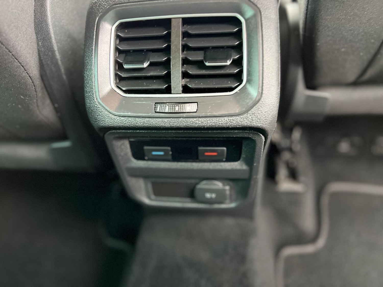 Used Volkswagen Tiguan 2017 for sale - 76549531: Photo 18