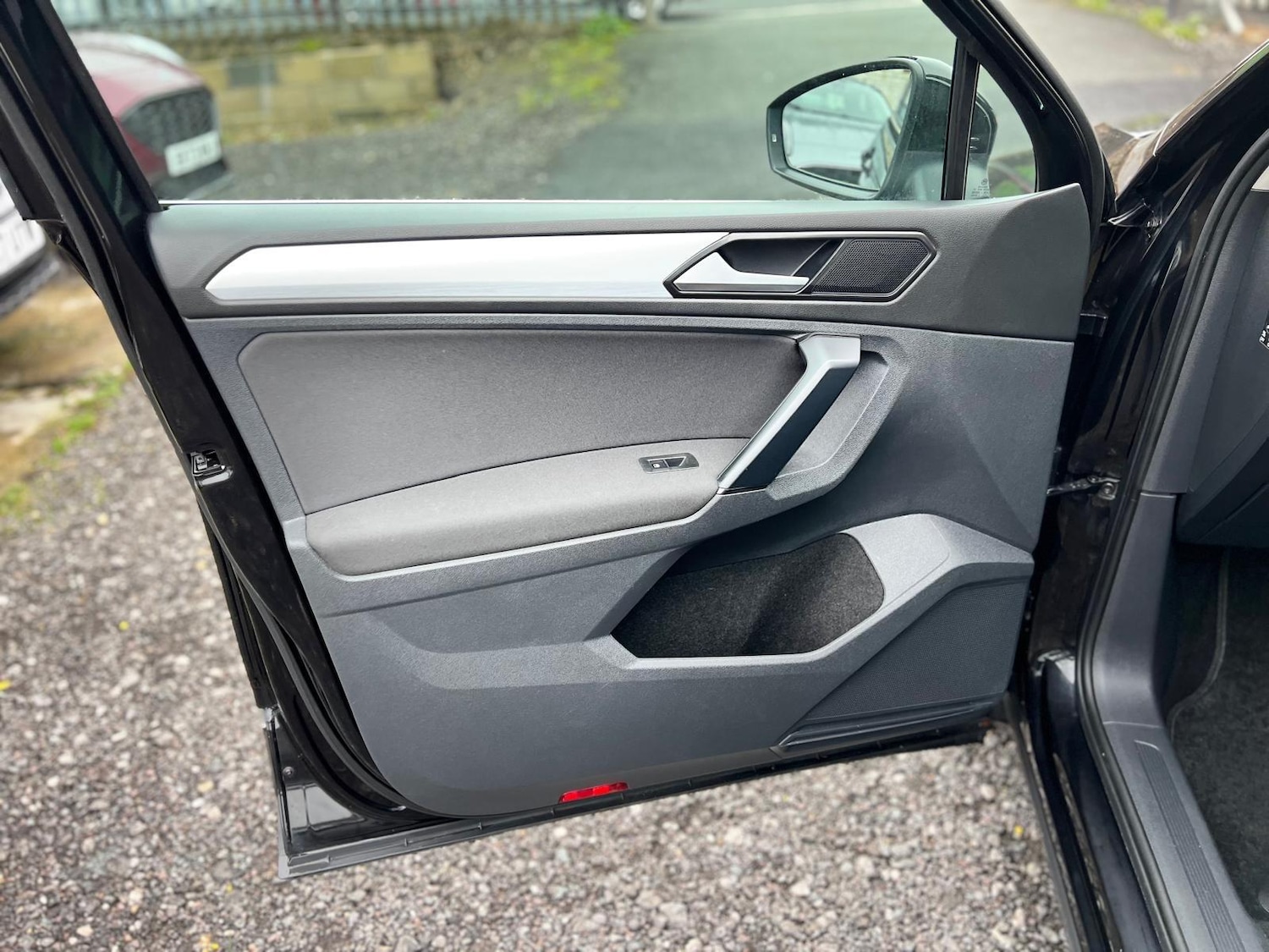 Used Volkswagen Tiguan 2017 for sale - 76549531: Photo 21