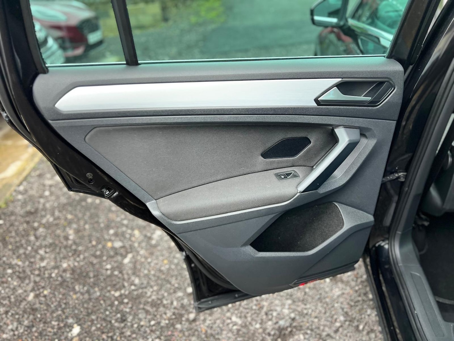 Used Volkswagen Tiguan 2017 for sale - 76549531: Photo 25