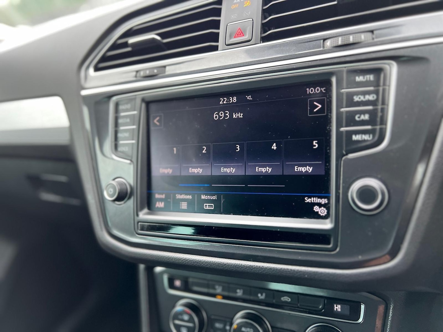 Used Volkswagen Tiguan 2017 for sale - 76549531: Photo 28