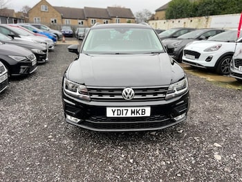 Used Volkswagen Tiguan 2017 for sale - 76549531: Photo