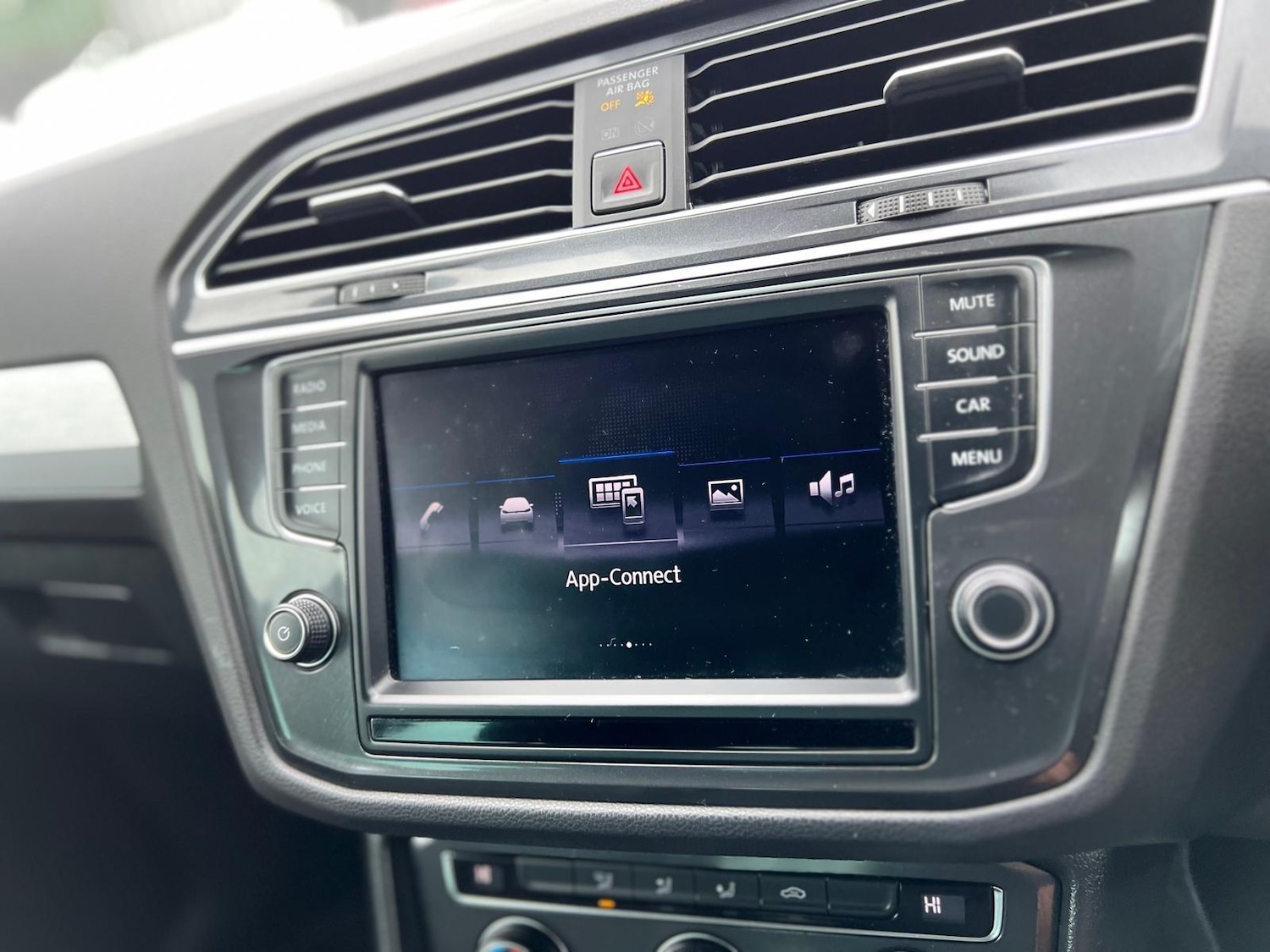 Used Volkswagen Tiguan 2017 for sale - 76549531: Photo 34