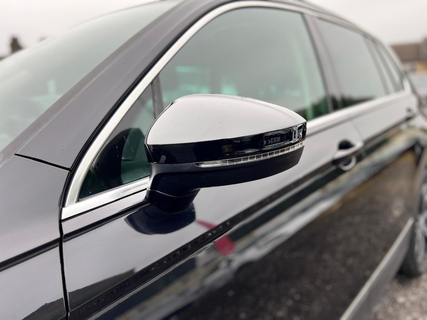 Used Volkswagen Tiguan 2017 for sale - 76549531: Photo 39