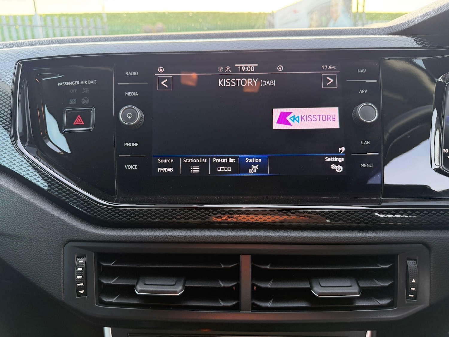 Used Volkswagen Polo 2024 for sale - 78185590: Photo 30