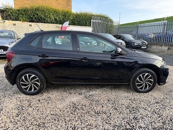 Used Volkswagen Polo 2024 for sale - 78185590: Photo