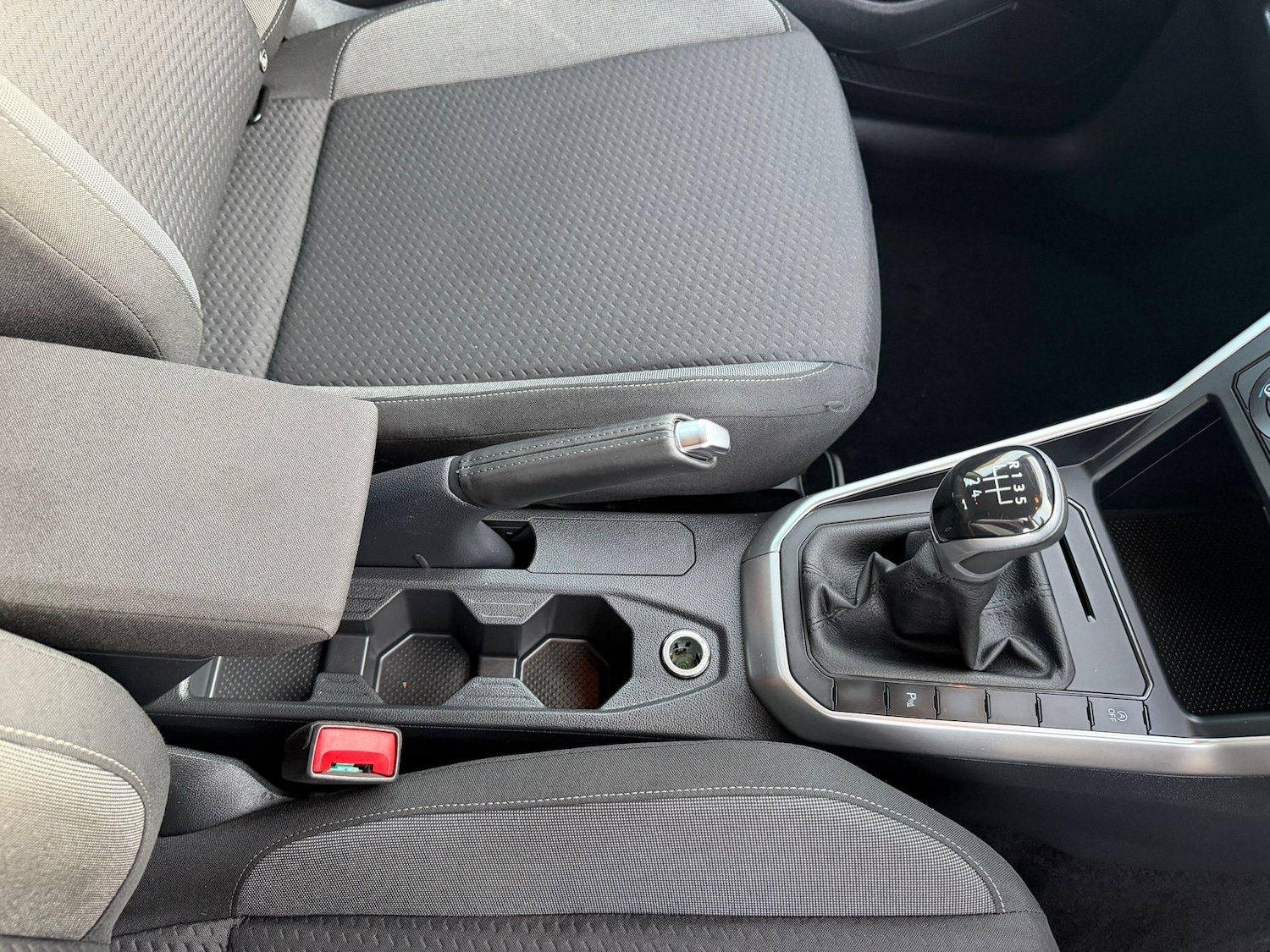 Used Volkswagen Polo 2024 for sale - 78185590: Photo 40