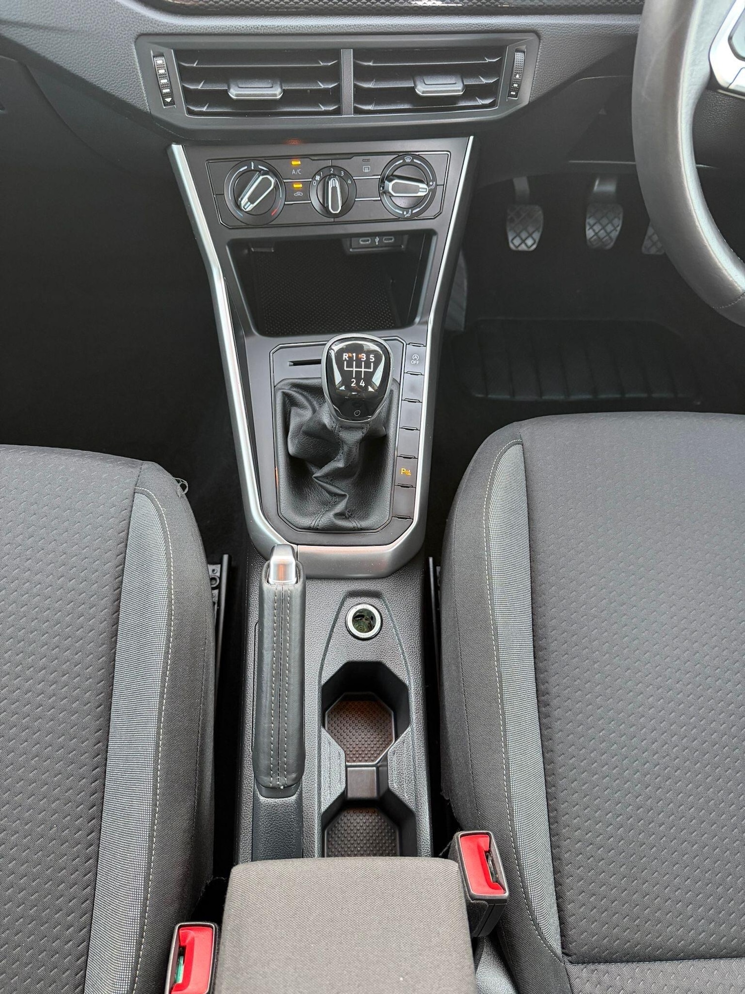 Used Volkswagen Polo 2024 for sale - 78185590: Photo 42