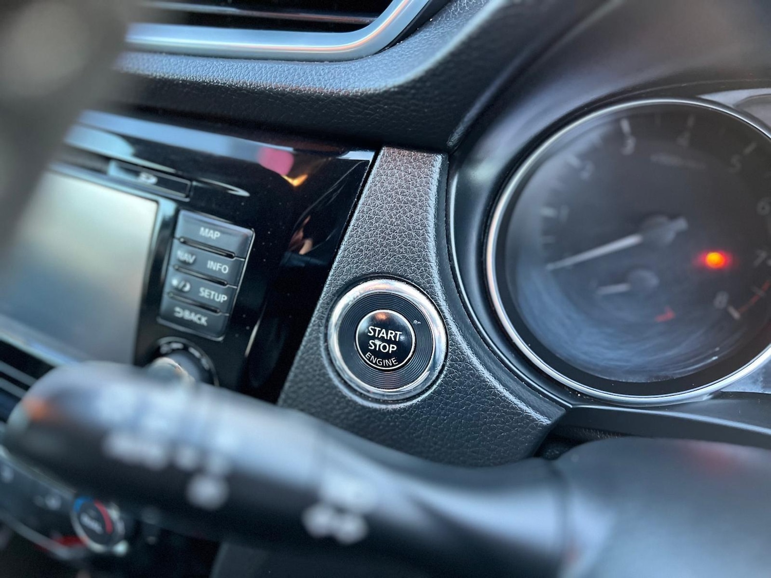 Used Nissan Qashqai 2018 for sale - 76987762: Photo 48