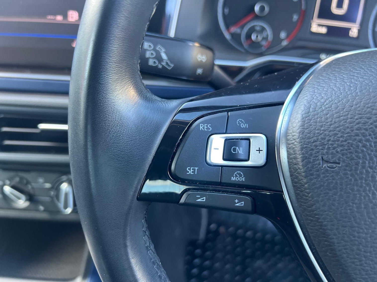 Used Volkswagen Polo 2021 for sale - 76671537: Photo 16