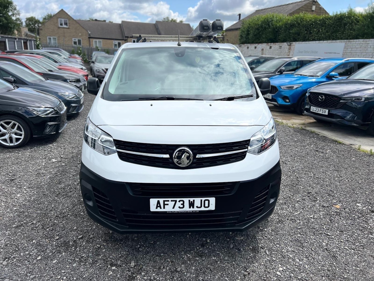 Used Vauxhall Vivaro 2023 for sale - 76976017: Photo 2