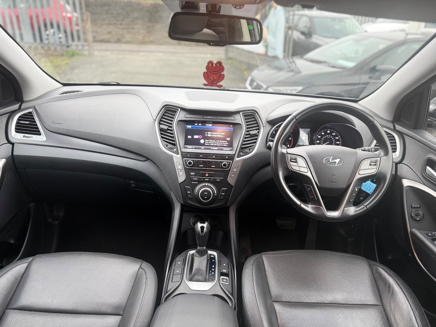 Used Hyundai Santa Fe 2016 for sale - 77066799: Photo 14