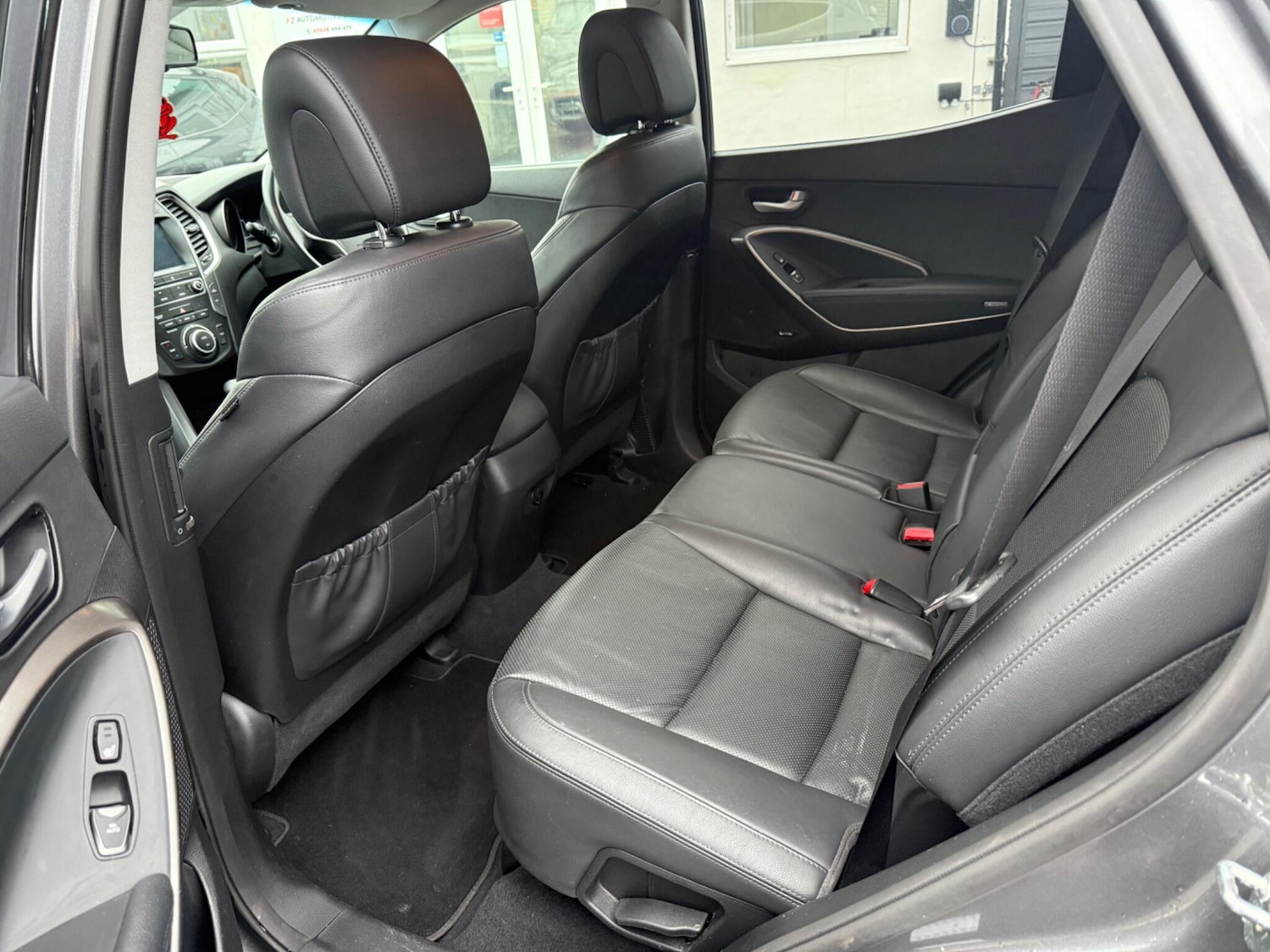 Used Hyundai Santa Fe 2016 for sale - 77066799: Photo 16