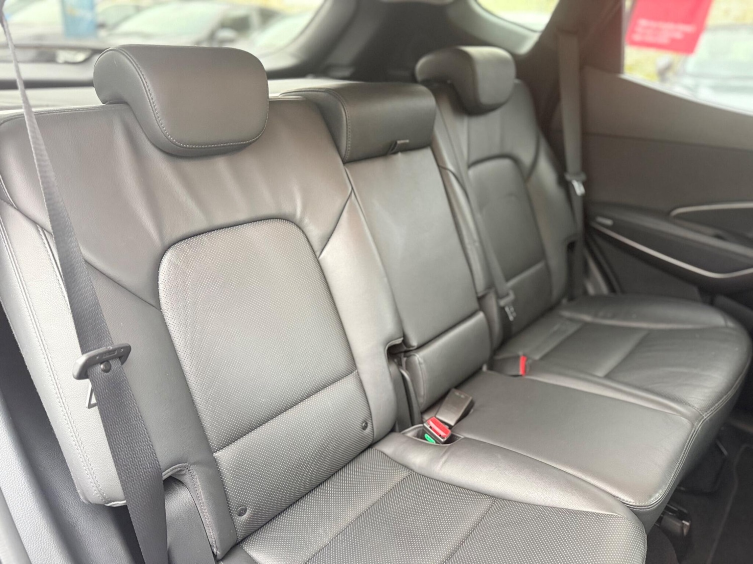 Used Hyundai Santa Fe 2016 for sale - 77066799: Photo 17