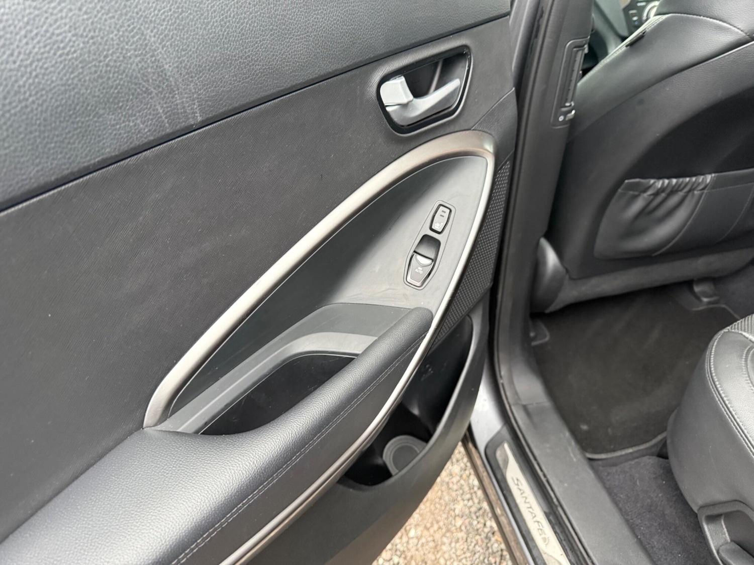 Used Hyundai Santa Fe 2016 for sale - 77066799: Photo 26