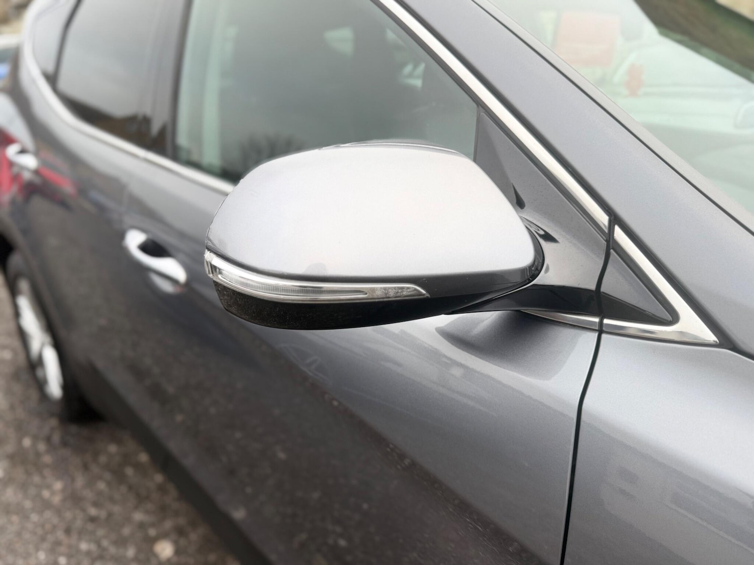 Used Hyundai Santa Fe 2016 for sale - 77066799: Photo 43