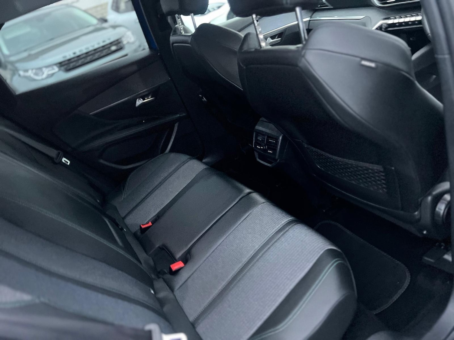 Used Peugeot 3008 2021 for sale - 76585490: Photo 11