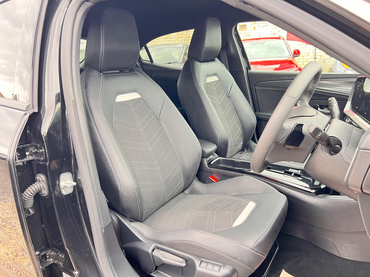 Used Vauxhall Mokka 2024 for sale - 78127597: Photo 16