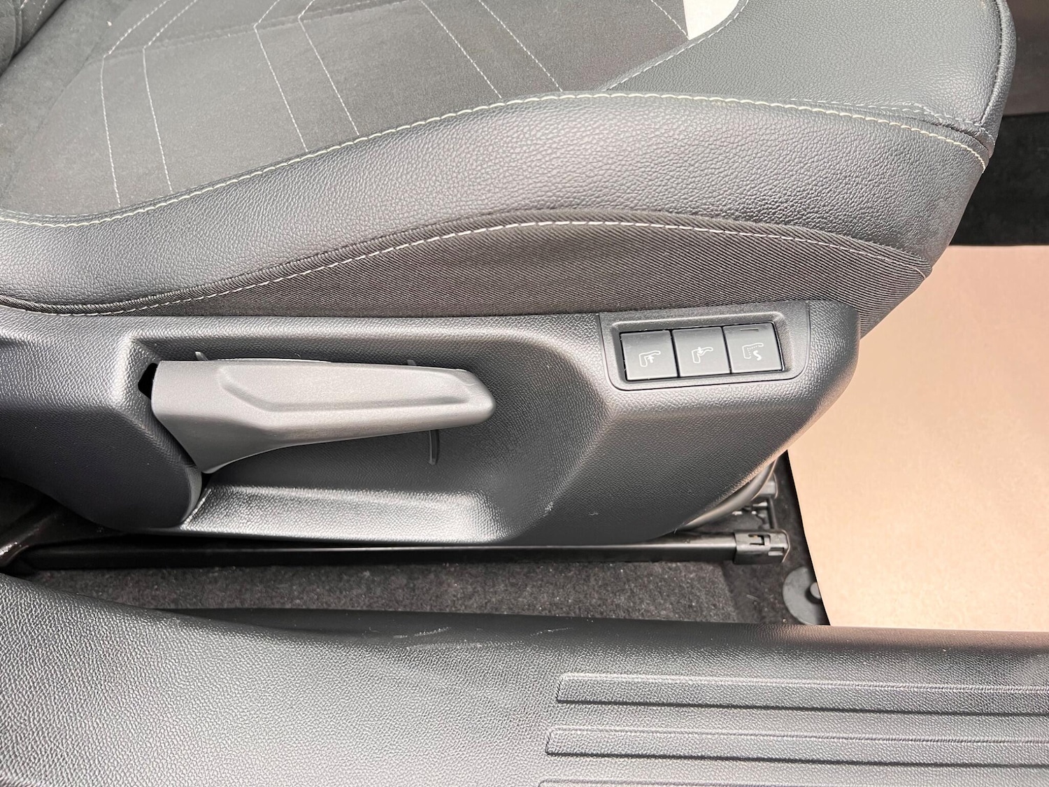 Used Vauxhall Mokka 2024 for sale - 78127597: Photo 17