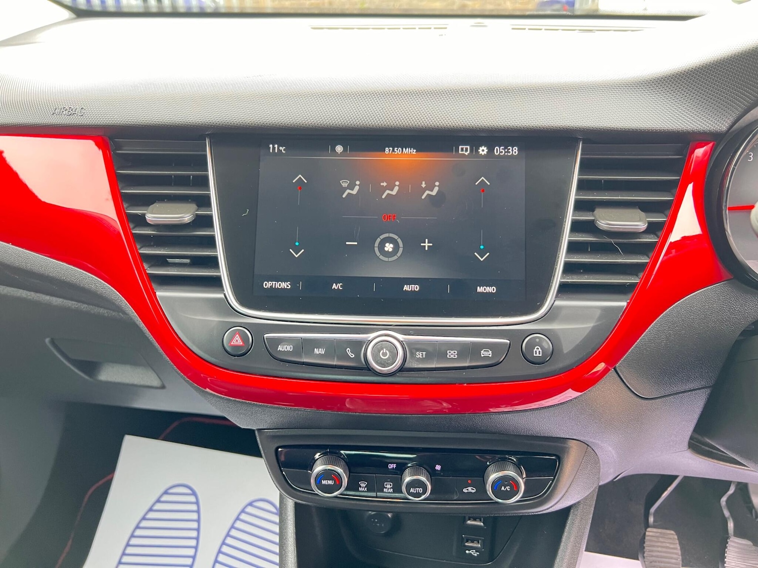 Used Vauxhall Crossland for sale - 78127596: Photo 24