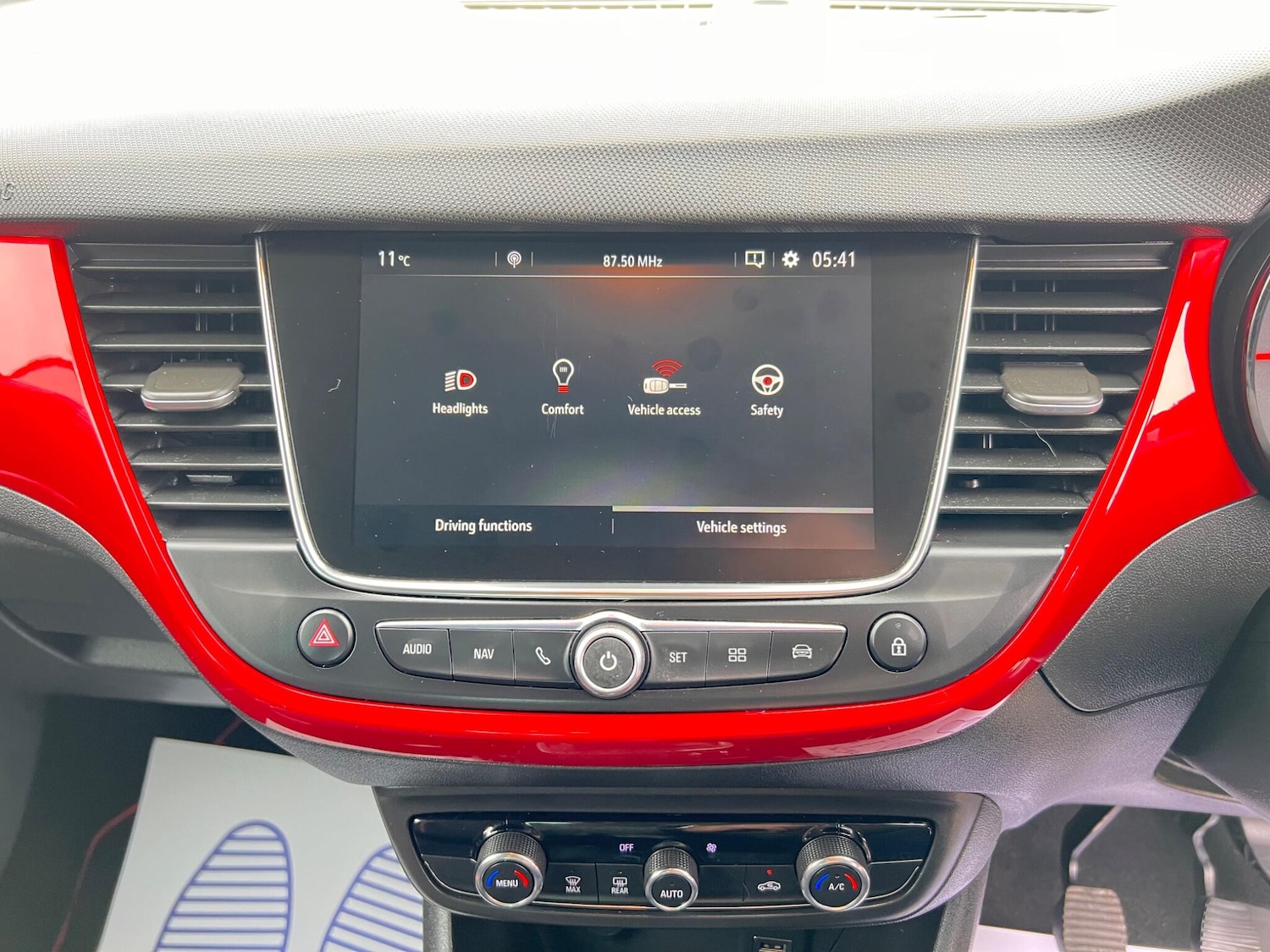 Used Vauxhall Crossland for sale - 78127596: Photo 26