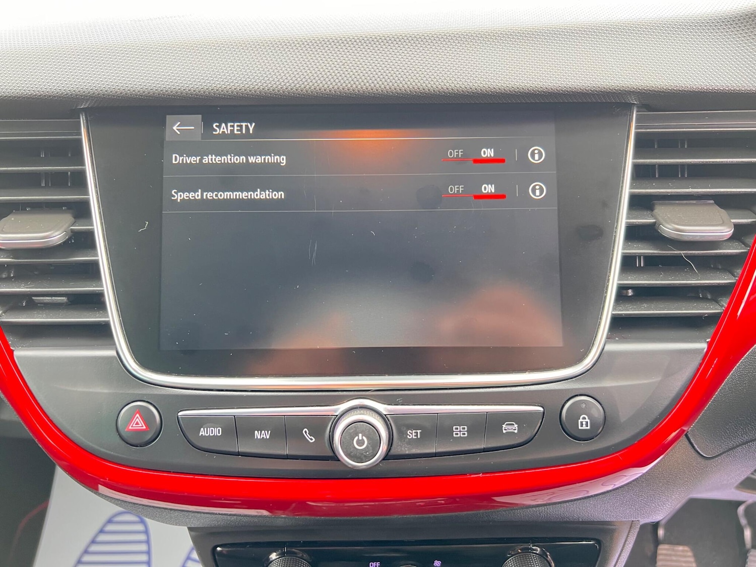 Used Vauxhall Crossland for sale - 78127596: Photo 30