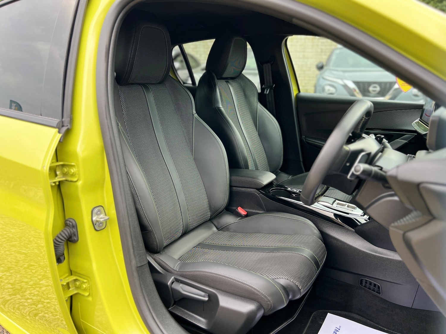 Used Peugeot 208 2024 for sale - 78100134: Photo 14