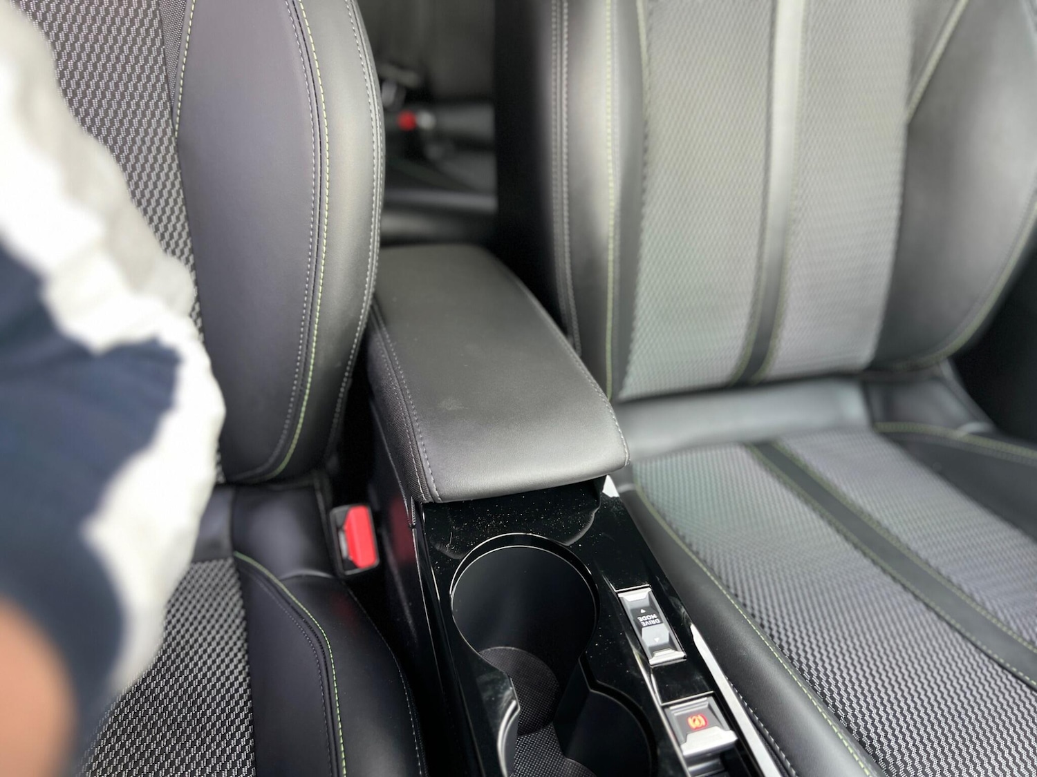 Used Peugeot 208 2024 for sale - 78100134: Photo 49