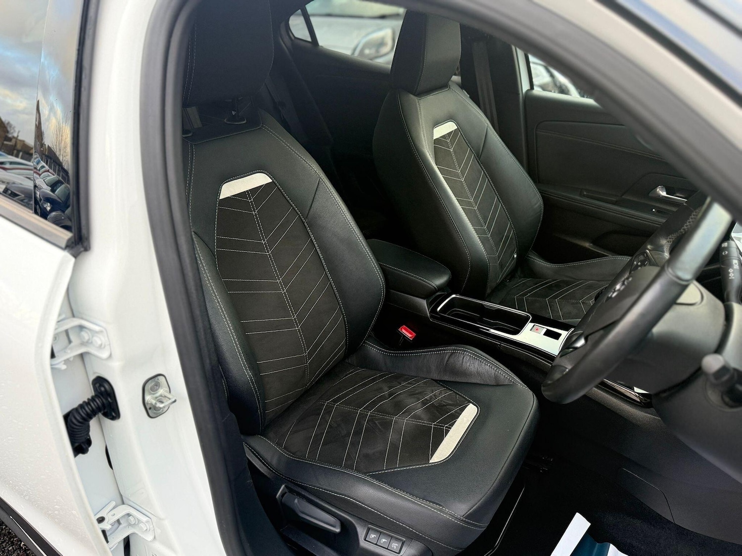 Used Vauxhall Mokka 2023 for sale - 77029596: Photo 16