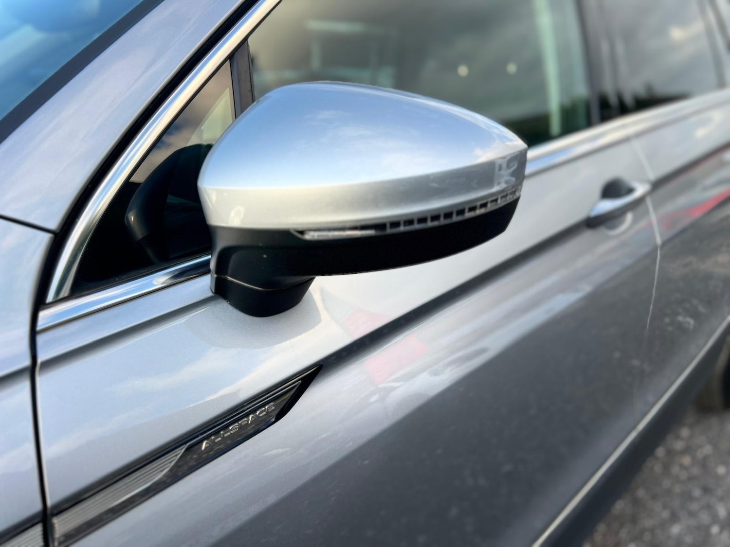 Used Volkswagen Tiguan Allspace 2022 for sale - 76073200: Photo 44