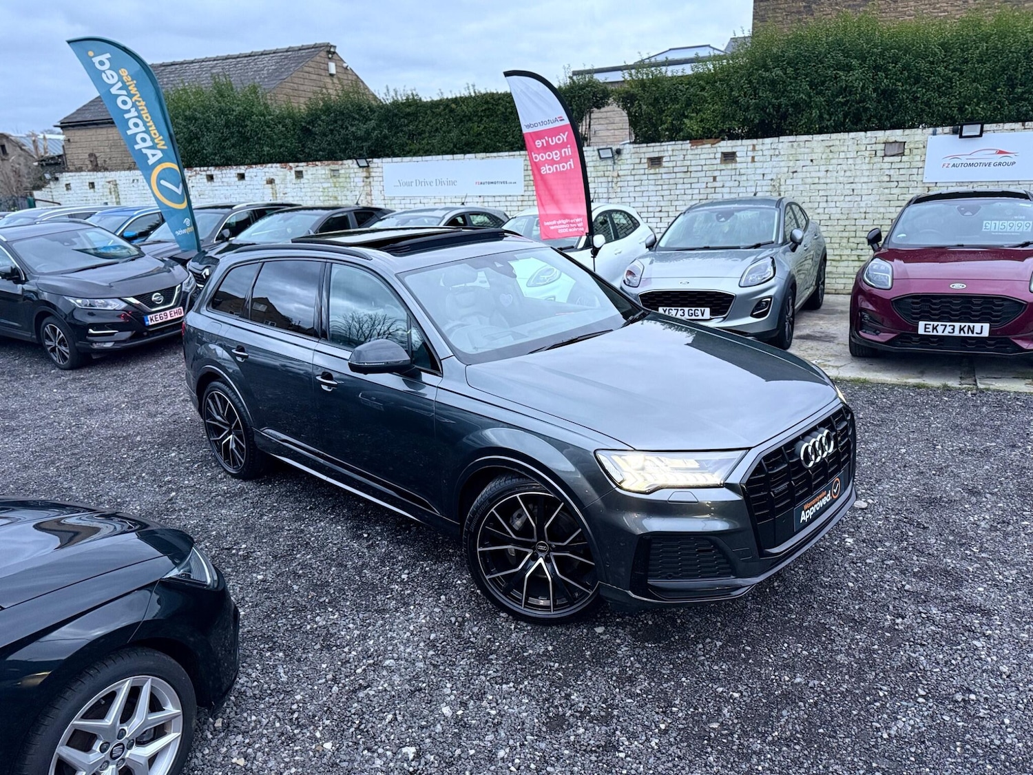 Used Audi Q7 2024 for sale - 76913952: Photo 2