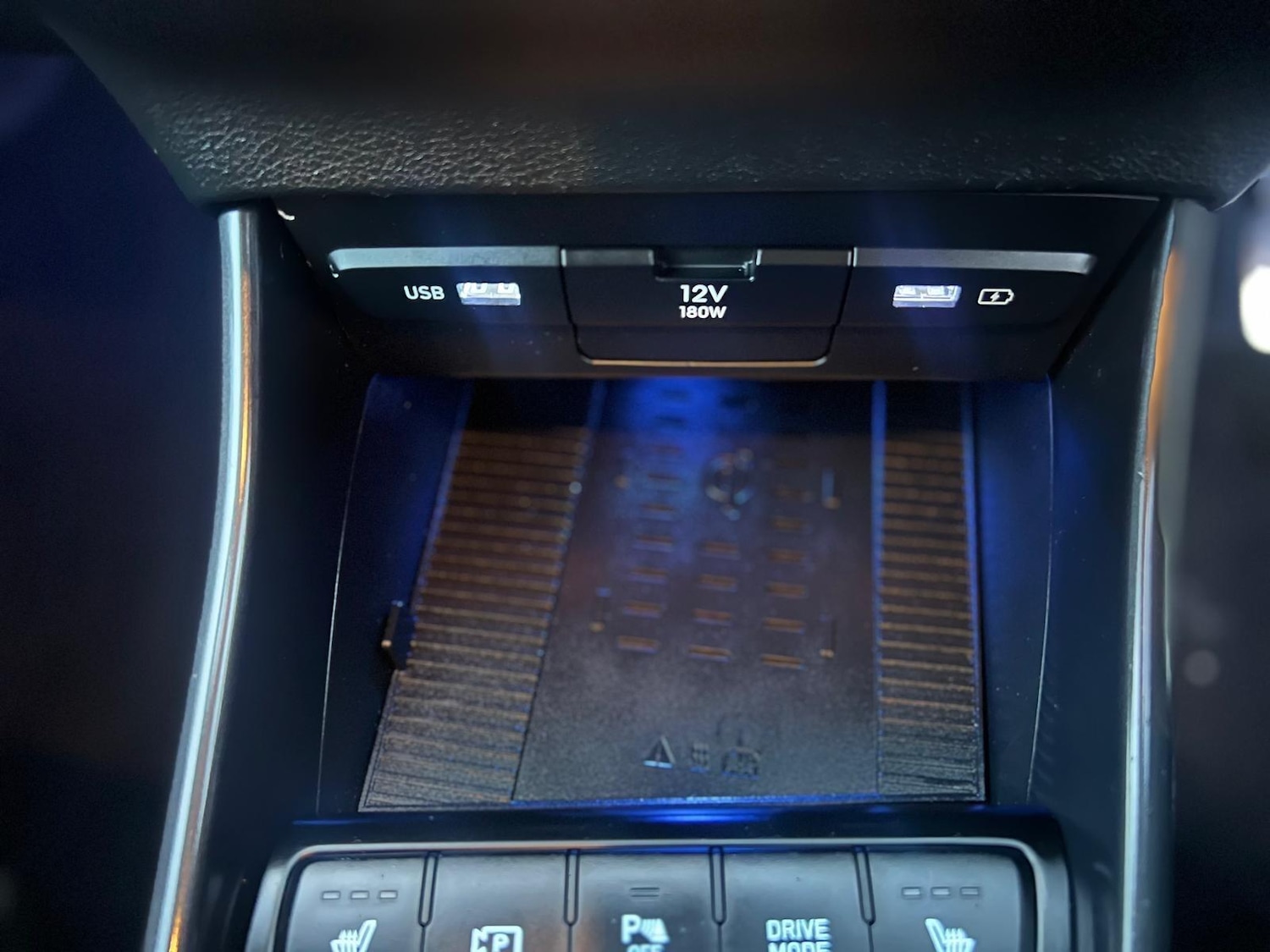 Used Hyundai BAYON 2023 for sale - 77203011: Photo 30