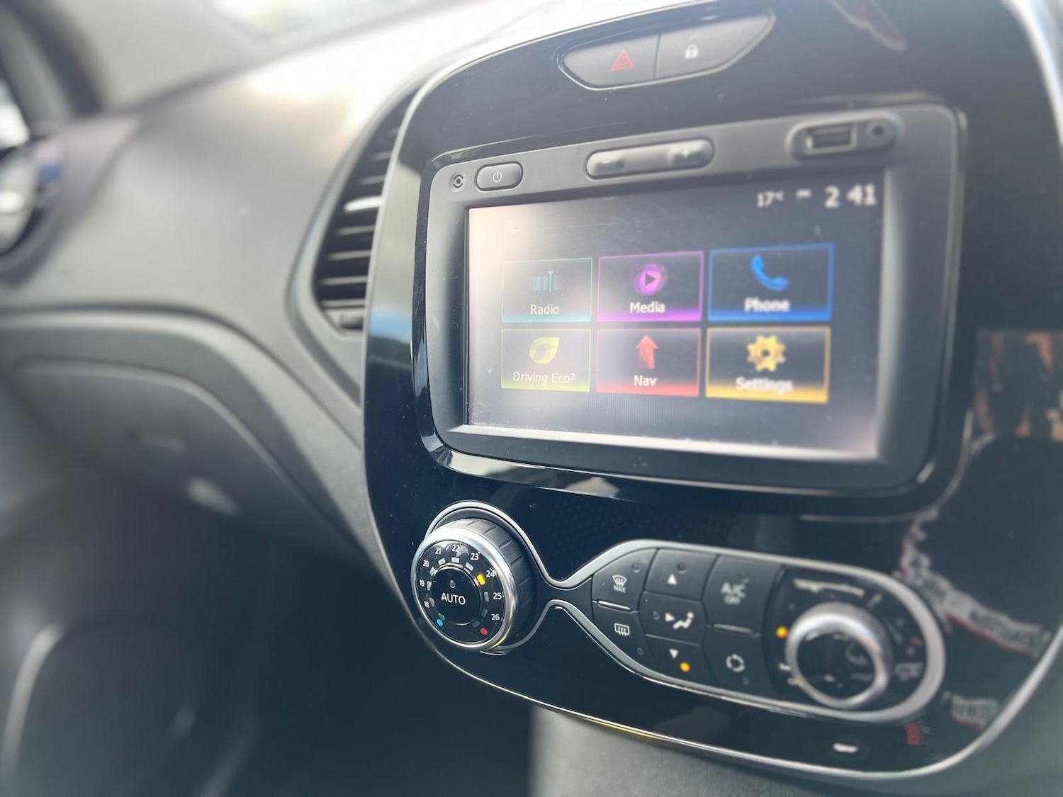 Used Renault Captur 2018 for sale - 76377218: Photo 27