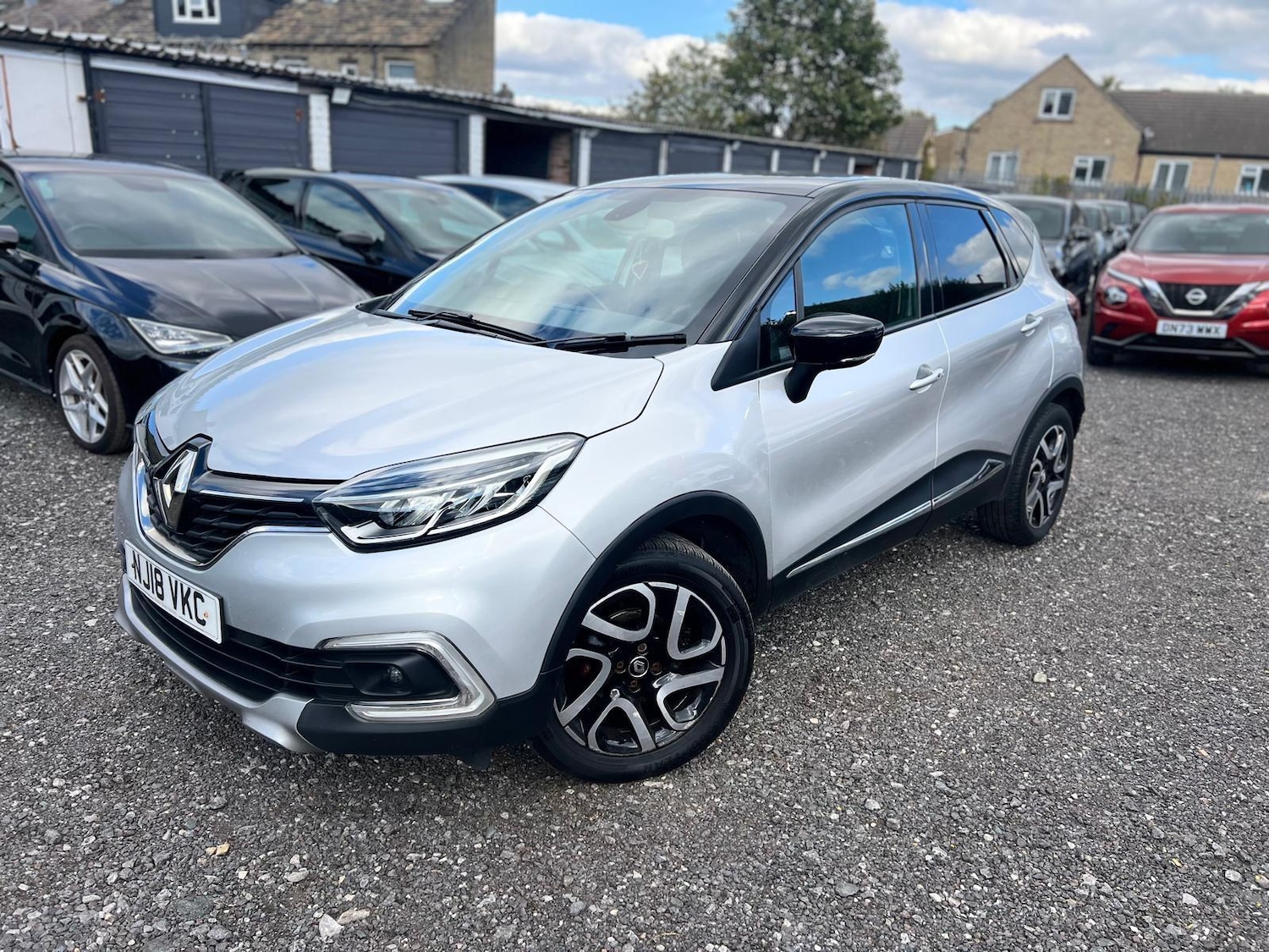 Used Renault Captur 2018 for sale - 76377218: Photo 3