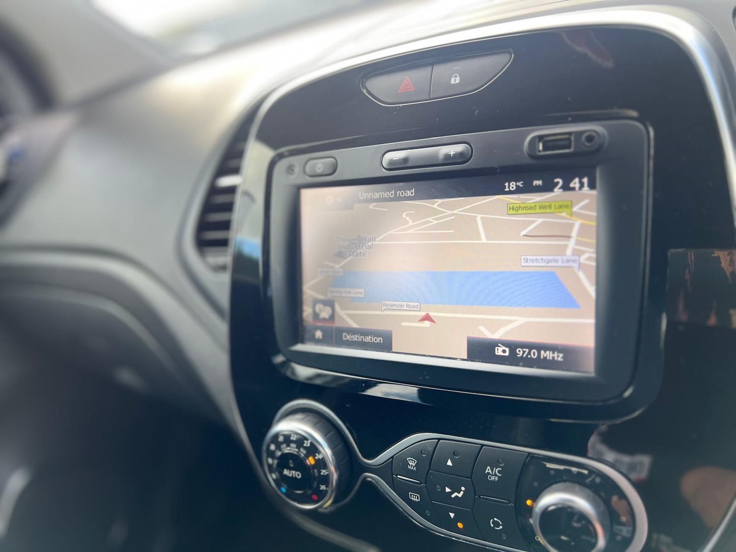 Used Renault Captur 2018 for sale - 76377218: Photo 31