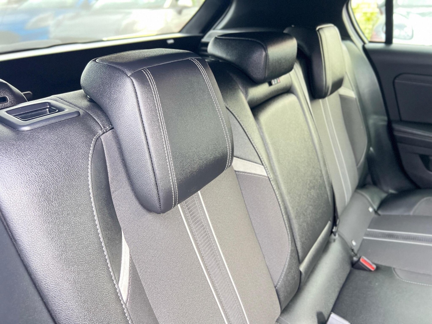 Used Vauxhall Astra for sale - 77683662: Photo 12