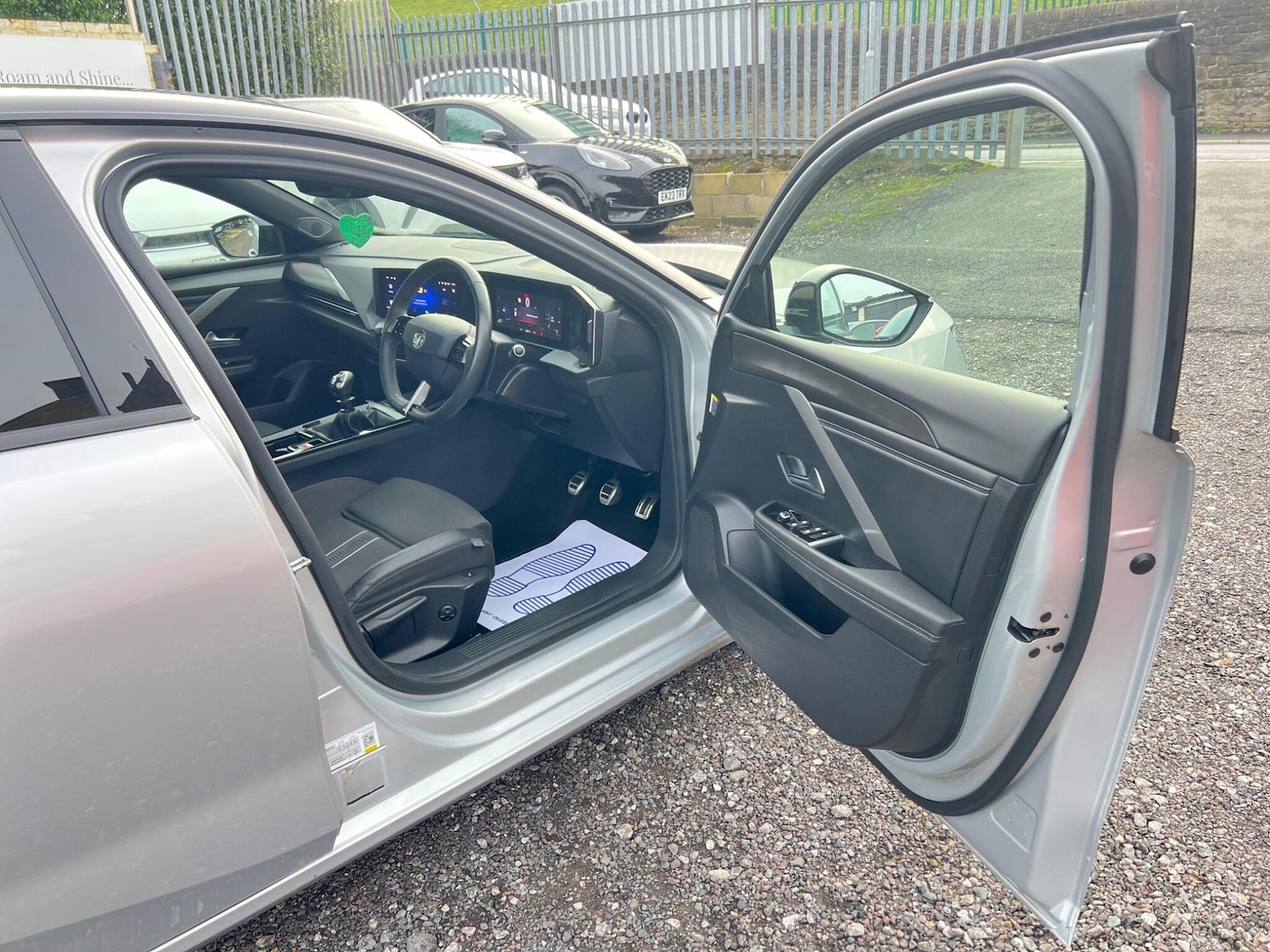 Used Vauxhall Astra for sale - 77683662: Photo 25