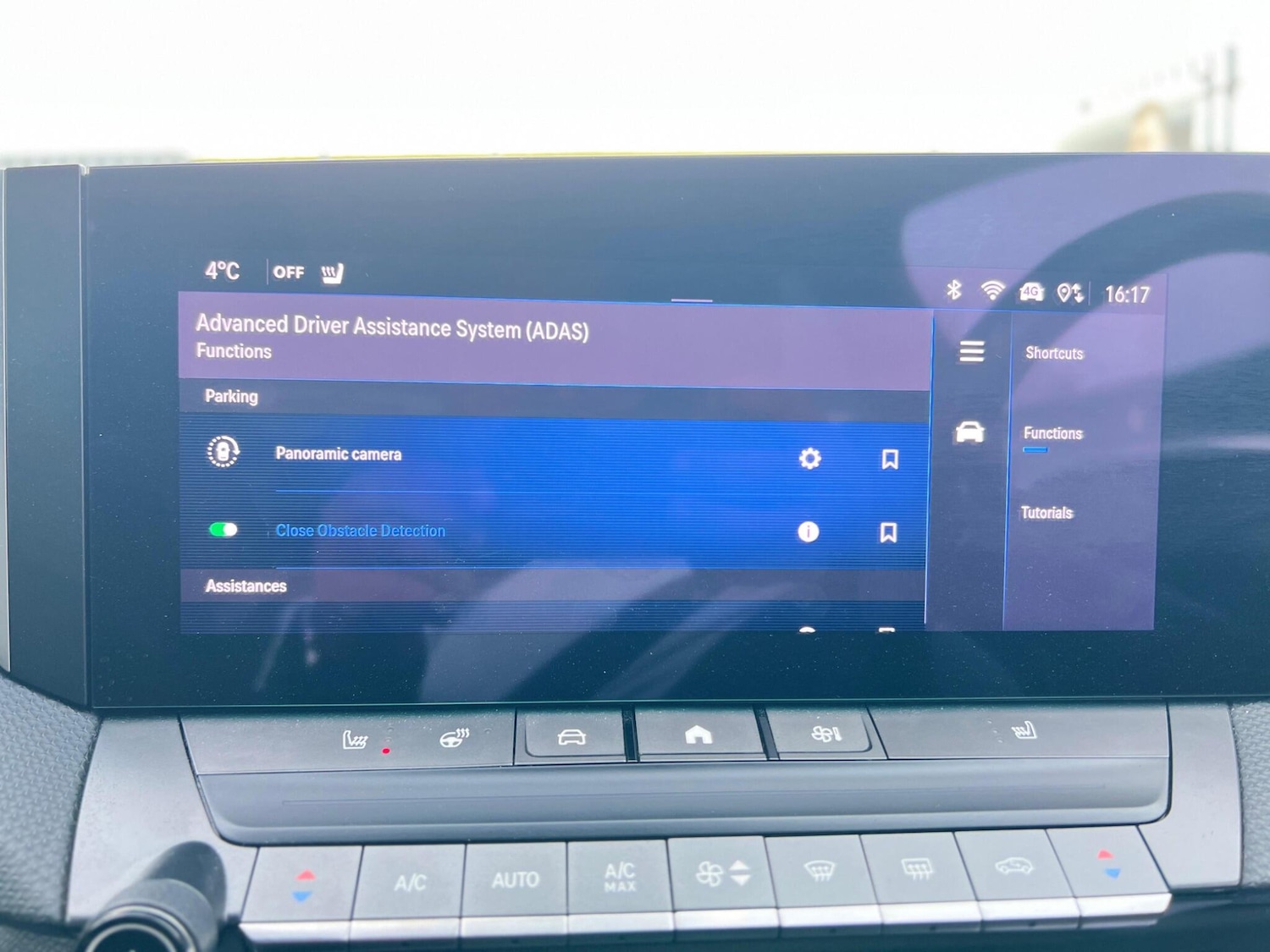 Used Vauxhall Astra for sale - 77683662: Photo 34